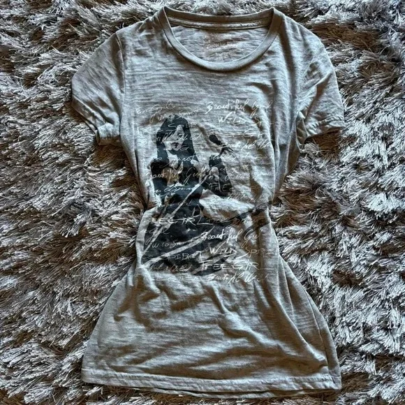 Y2K graphic tee, soft and vintage, grunge - Picture 5 of 7